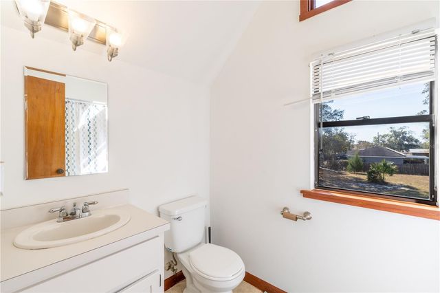 40043 W 8TH AVENUE, Umatilla, FL 32784