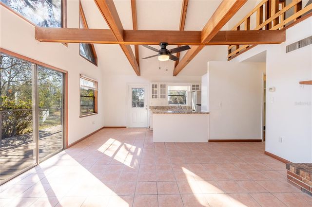 40043 W 8TH AVENUE, Umatilla, FL 32784