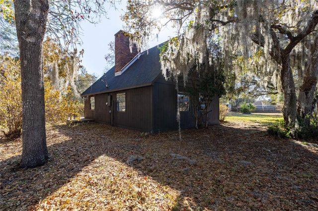 40043 W 8TH AVENUE, Umatilla, FL 32784