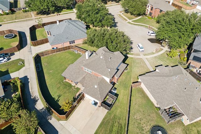 8410 Lexington Court, Rowlett, TX 75089