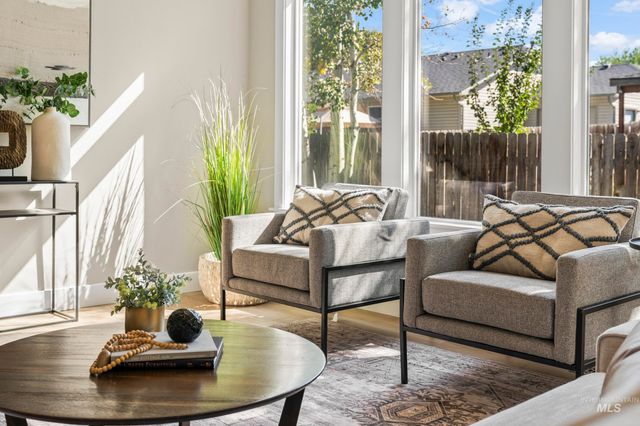 743 E Wild Lilac Ct, Kuna, ID 83634