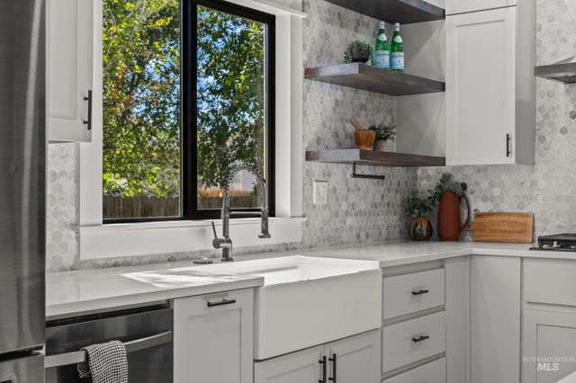 743 E Wild Lilac Ct, Kuna, ID 83634