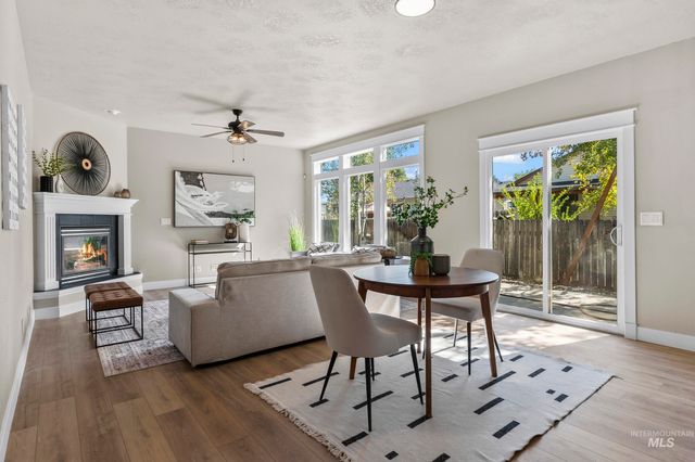 743 E Wild Lilac Ct, Kuna, ID 83634