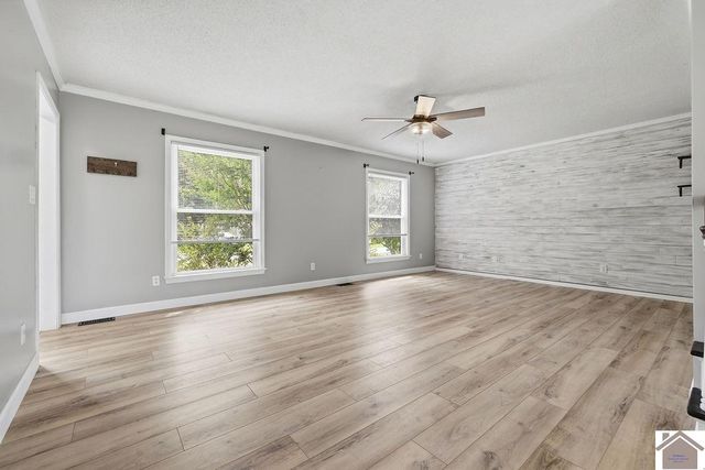 431 Wyatt Avenue, Kevil, KY 42053