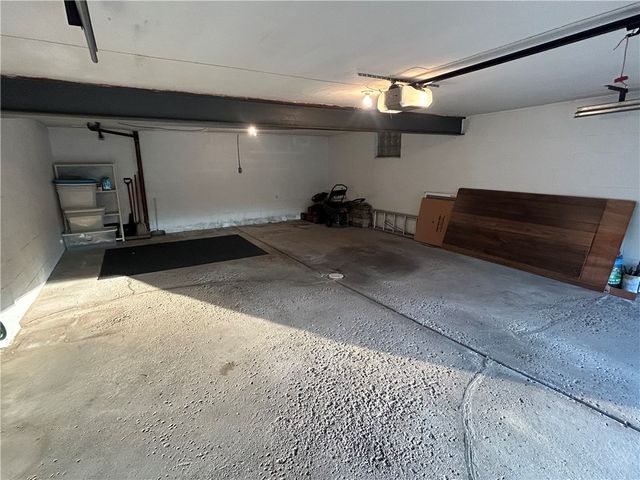 4792 Robert Dr, Bethel Park, PA 15102