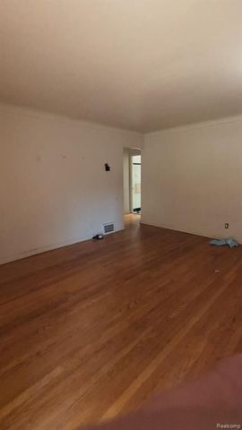 16209 Stahelin Avenue, Detroit, MI 48219