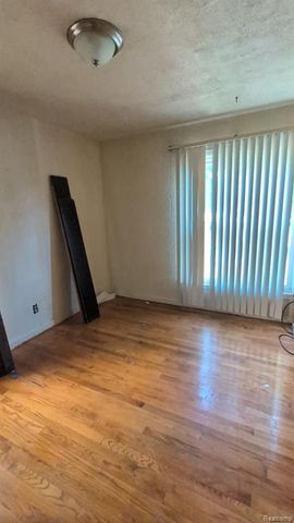 16209 Stahelin Avenue, Detroit, MI 48219