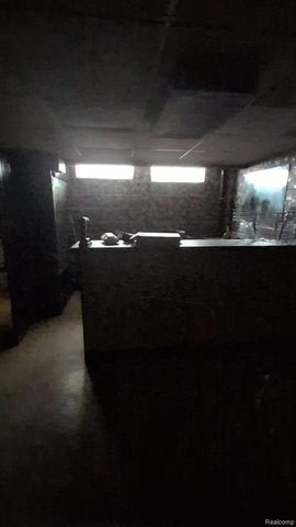 16209 Stahelin Avenue, Detroit, MI 48219