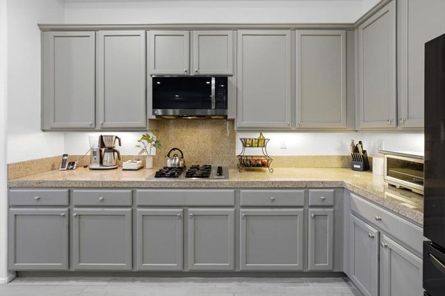 113 Francesca Court, Palm Desert, CA 92211