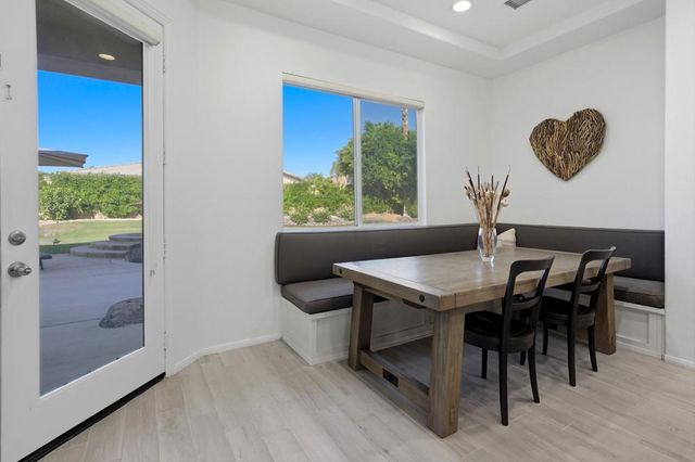 113 Francesca Court, Palm Desert, CA 92211