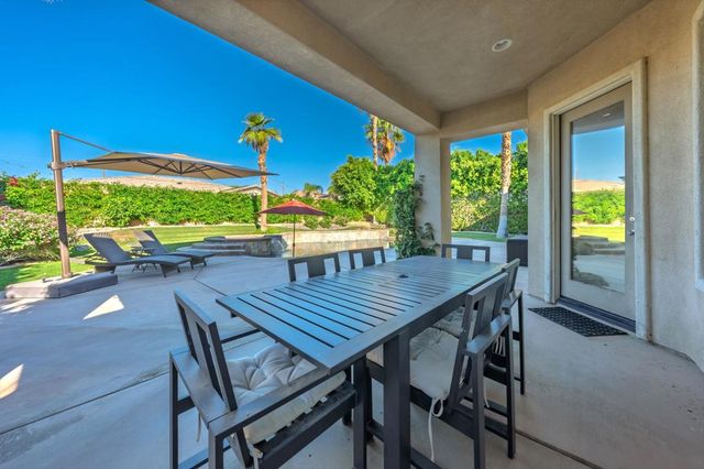 113 Francesca Court, Palm Desert, CA 92211