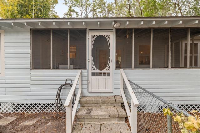 929 NE 7TH AVENUE, Gainesville, FL 32601