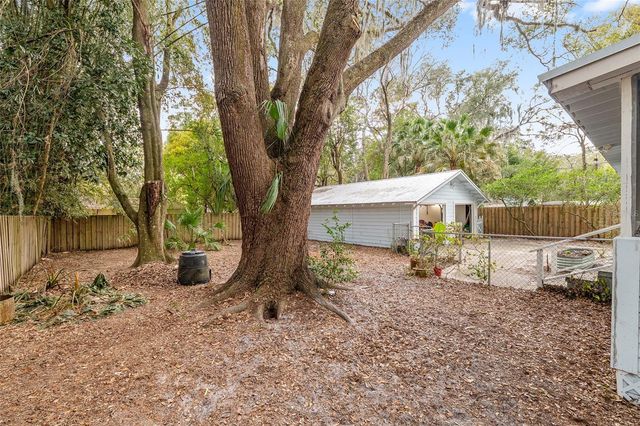 929 NE 7TH AVENUE, Gainesville, FL 32601