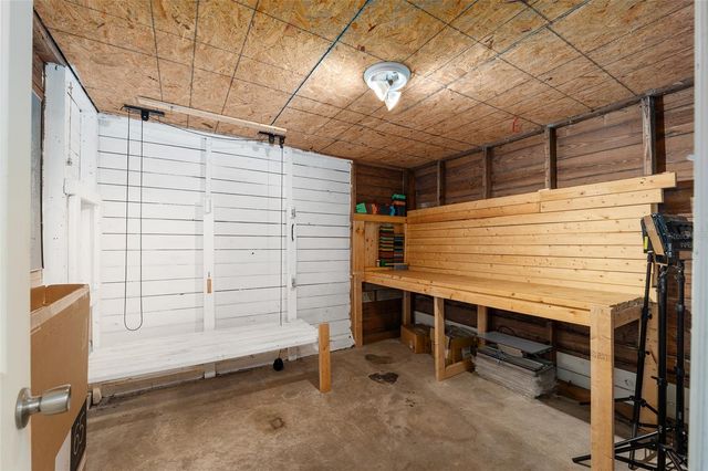 929 NE 7TH AVENUE, Gainesville, FL 32601