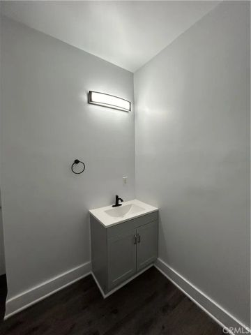 627 S Soto, Los Angeles, CA 90023