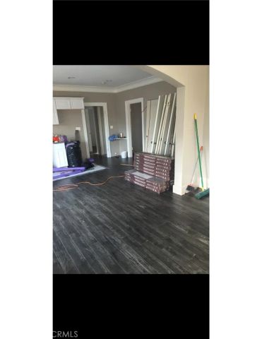 627 S Soto, Los Angeles, CA 90023