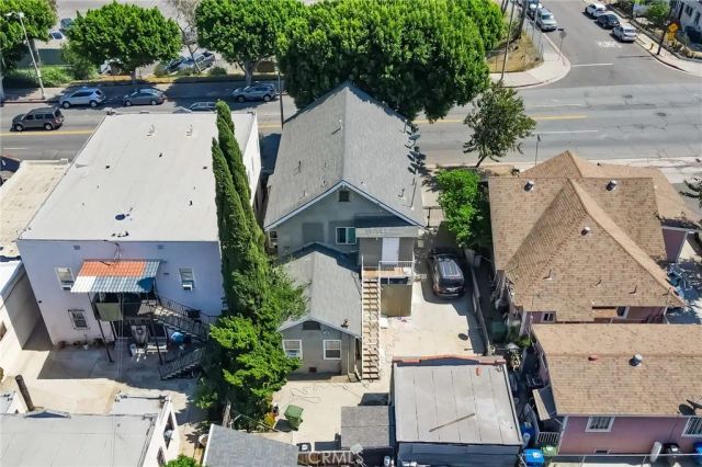 627 S Soto, Los Angeles, CA 90023