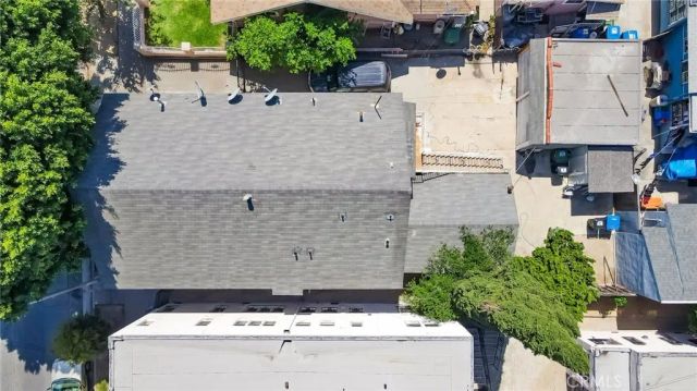 627 S Soto, Los Angeles, CA 90023