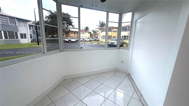 1701 NE Miami Gardens Dr 115, Miami, FL 33179