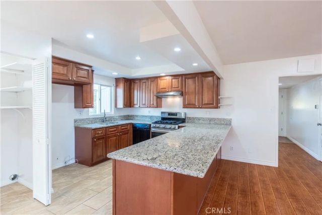 16827 S Raymond Avenue, Gardena, CA 90247