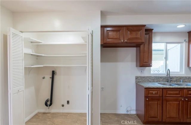 16827 S Raymond Avenue, Gardena, CA 90247