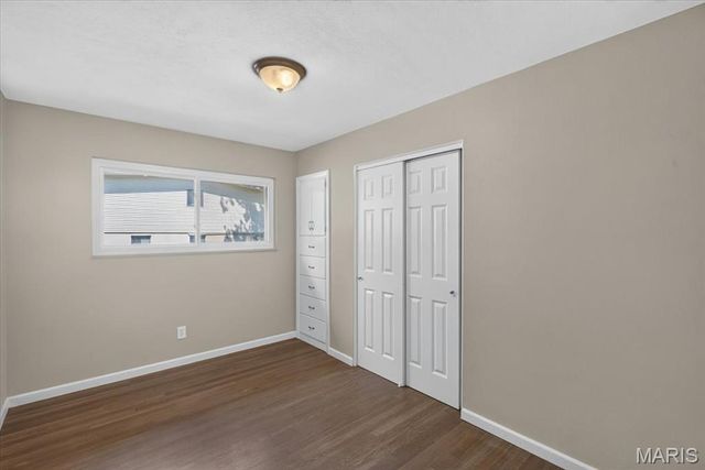 6 The Knolls Lane, Creve Coeur, MO 63141