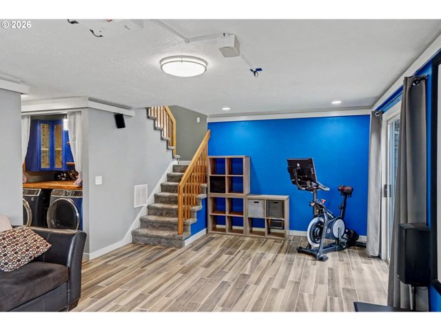 3669 LACHS Ct S, Salem, OR 97302