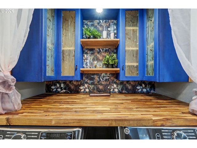 3669 LACHS Ct S, Salem, OR 97302