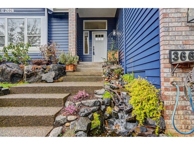 3669 LACHS Ct S, Salem, OR 97302