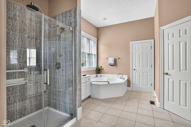 5793 Opus Drive, Carmel, IN 46033