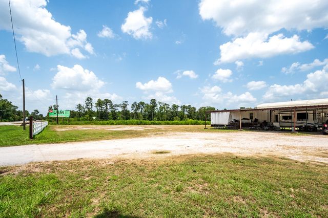 16067 Fm 1485 Road, Conroe, TX 77306