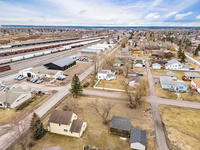 1621 Elmira Avenue, Superior, WI 54880
