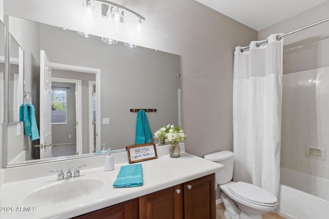 2030 W CLEARVIEW Trail, Anthem, AZ 85086