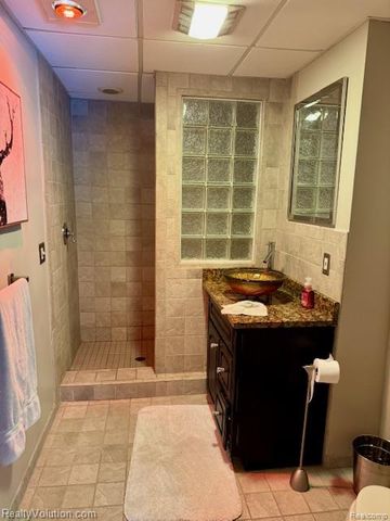 3597 Lippincott Road, Lapeer, MI 48446