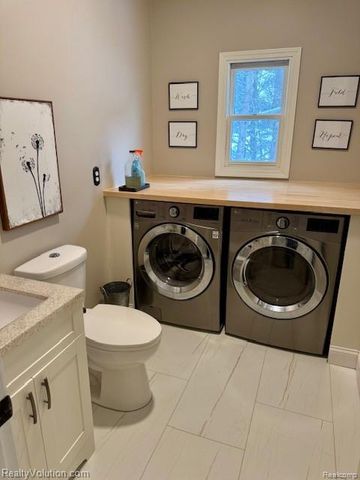 3597 Lippincott Road, Lapeer, MI 48446