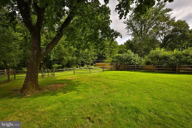 732 N TYSON AVE, Glenside, PA 19038