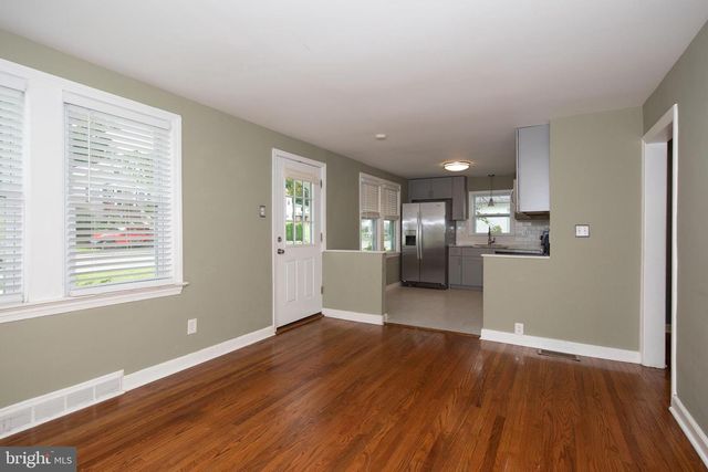 732 N TYSON AVE, Glenside, PA 19038