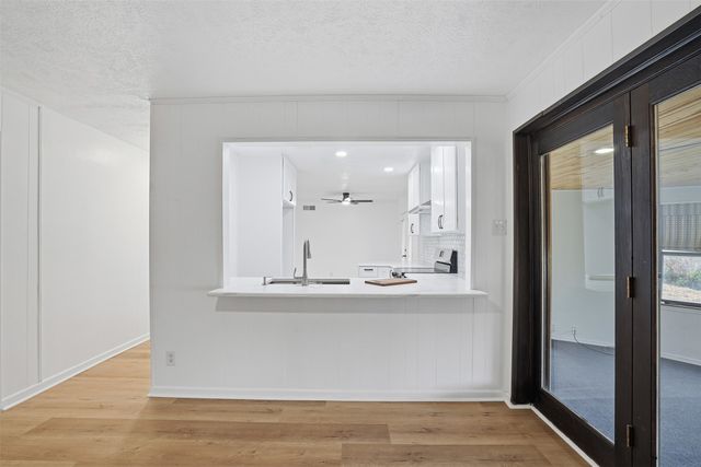 525 W Ridgewood Drive, Garland, TX 75041