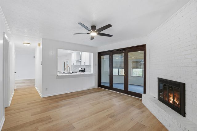 525 W Ridgewood Drive, Garland, TX 75041