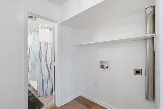 525 W Ridgewood Drive, Garland, TX 75041