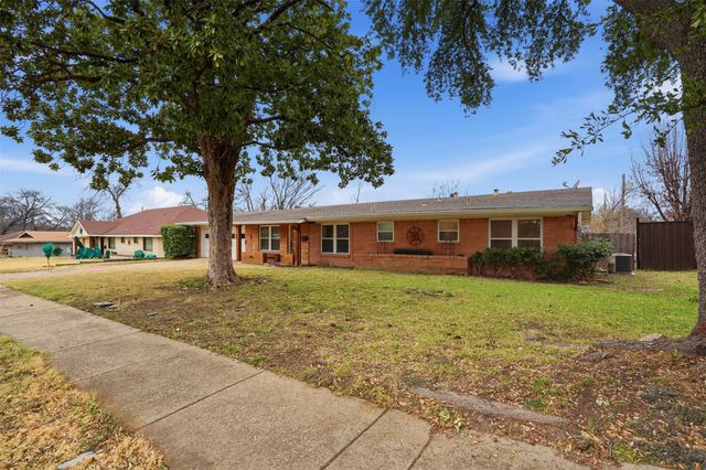 525 W Ridgewood Drive, Garland, TX 75041