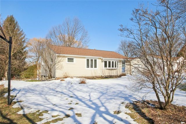 116 Harwood Road, Ogden, NY 14559