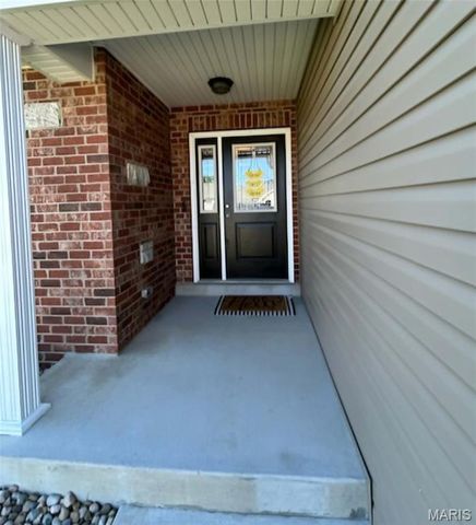 13 Berkshire Court, Troy, MO 63379