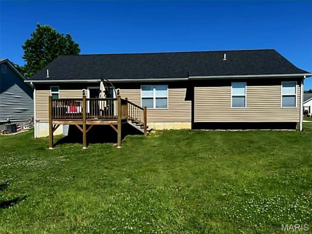 13 Berkshire Court, Troy, MO 63379