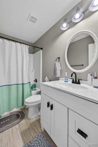 13 Berkshire Court, Troy, MO 63379