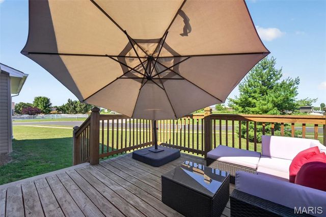13 Berkshire Court, Troy, MO 63379