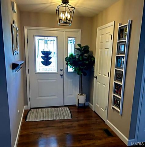 13 Berkshire Court, Troy, MO 63379