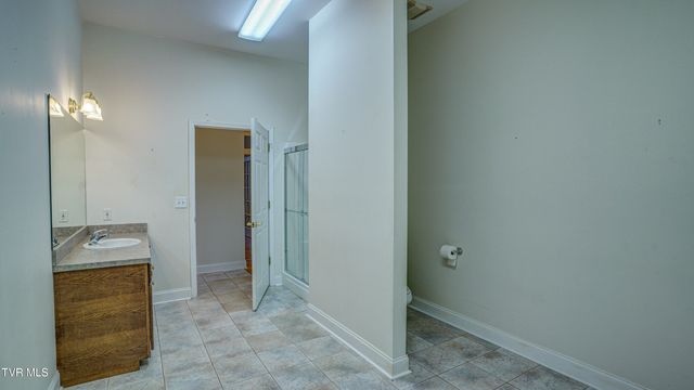 1212 Wahoo Valley Road, Kingsport, TN 37663