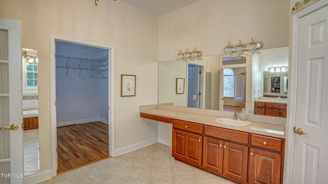 1212 Wahoo Valley Road, Kingsport, TN 37663