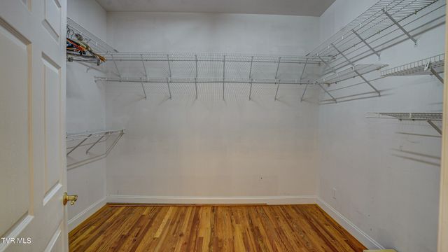 1212 Wahoo Valley Road, Kingsport, TN 37663